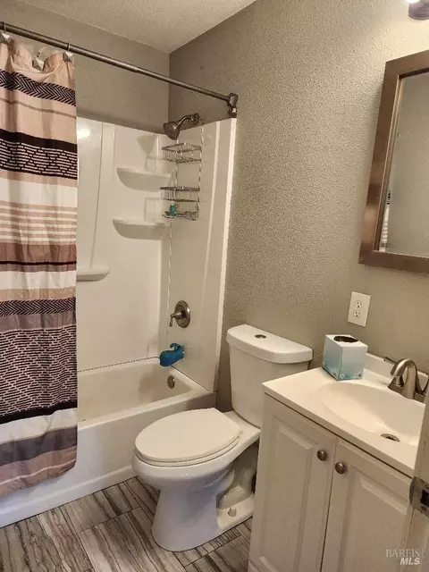 2037 Nottingham Dr, Fairfield, CA 94533 photo 9