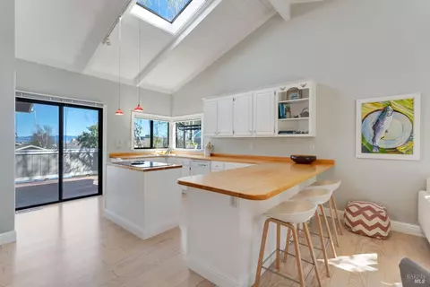 115 Trinidad Dr, Tiburon, CA 94920