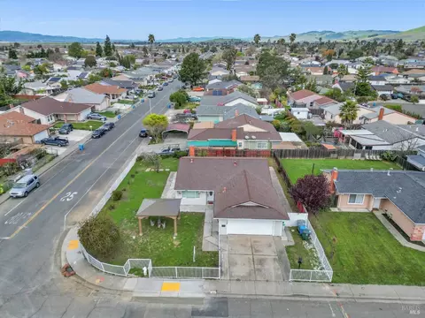 View/Area - 398 Meadows Dr, Vallejo, CA 94589 photo 9 of 9