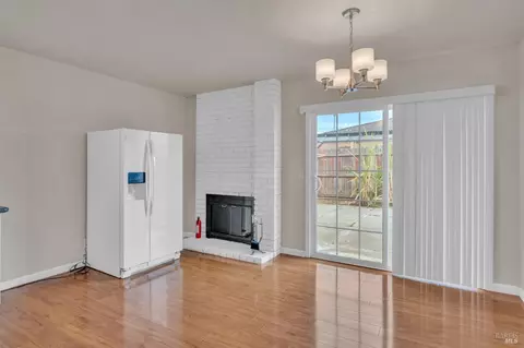 Living - 398 Meadows Dr, Vallejo, CA 94589 photo 2 of 2