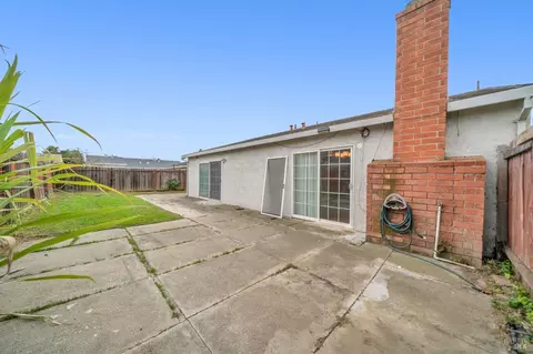 Exterior - 398 Meadows Dr, Vallejo, CA 94589 photo 5 of 13