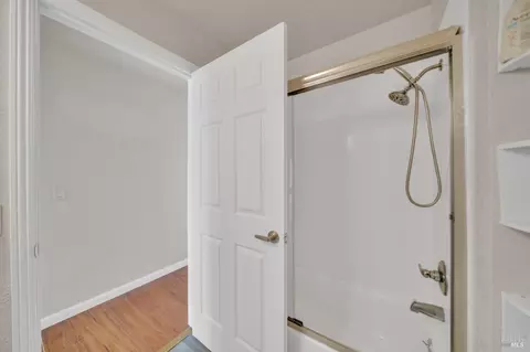 Bath - 398 Meadows Dr, Vallejo, CA 94589 photo 2 of 4