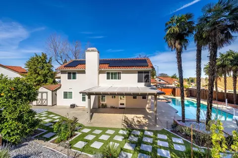 Exterior - 731 Rambleton Dr, Vacaville, CA 95688 photo 6 of 22