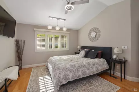 Bedroom - 731 Rambleton Dr, Vacaville, CA 95688 photo 5 of 9