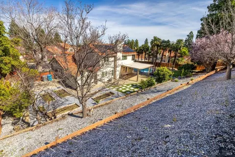 View/Area - 731 Rambleton Dr, Vacaville, CA 95688 photo 3 of 17