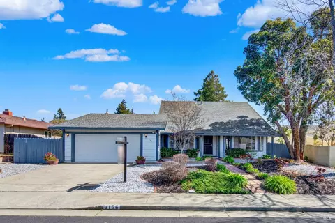 2156 Monterey Dr, Fairfield, CA 94534