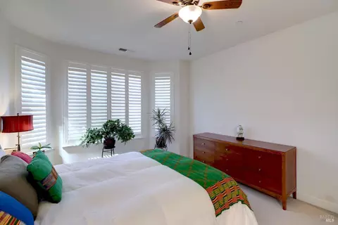 Bedroom - 529 Eagle Dr, Rio Vista, CA 94571 photo 4 of 5