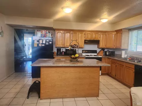 1597 Davis Ct, Fairfield, CA 94533 photo 9