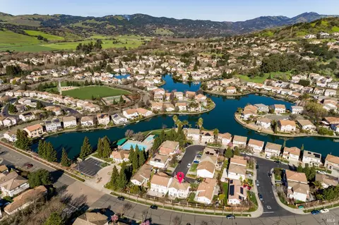 566 Tawny Lake Pl, Fairfield, CA 94534