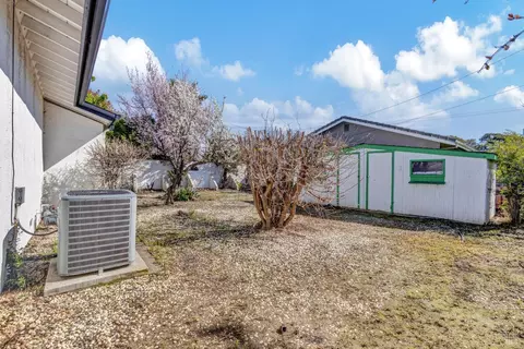 1607 Richards Ct, Fairfield, CA 94533 photo 11