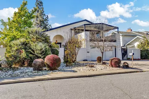 1607 Richards Ct, Fairfield, CA 94533 photo 2