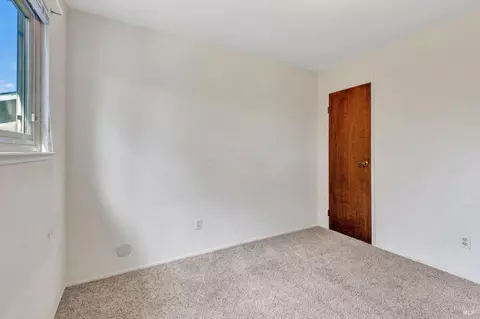 1607 Richards Ct, Fairfield, CA 94533 photo 38