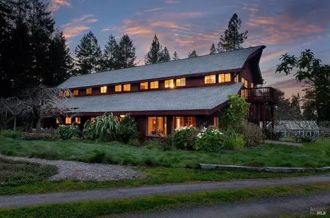3500 Bones Rd, Sebastopol, CA 95472