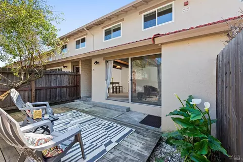 23 Avram Ave, Rohnert Park, CA 94928