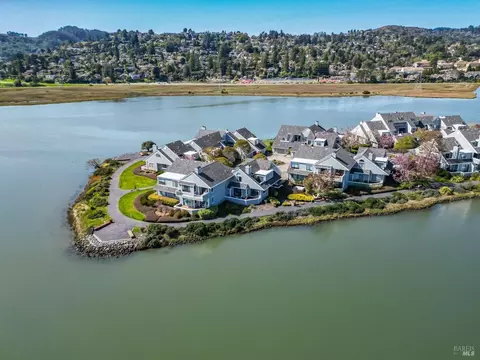 6052 Shelter Bay Ave, Mill Valley, CA 94941