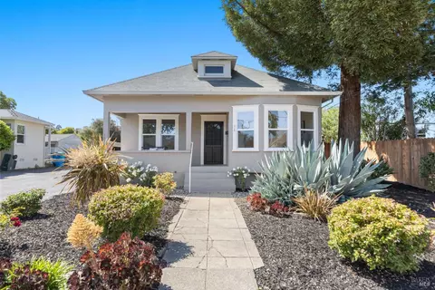 314 English St, Petaluma, CA 94952