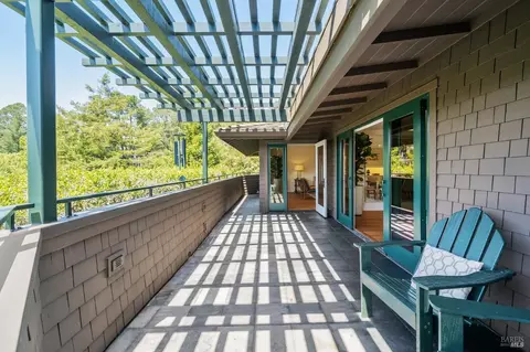 Exterior - 15 Stetson Ave, Mill Valley, CA 94941 photo 12 of 25