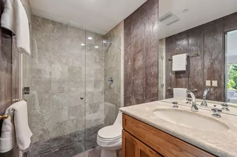 Bath - 15 Stetson Ave, Mill Valley, CA 94941 photo 8 of 8