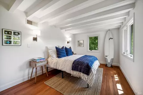 Bedroom - 15 Stetson Ave, Mill Valley, CA 94941 photo 6 of 15
