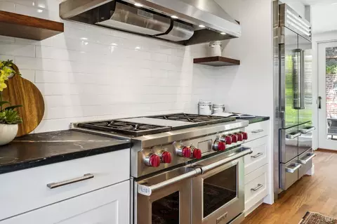 Kitchen - 15 Stetson Ave, Mill Valley, CA 94941 photo 3 of 10