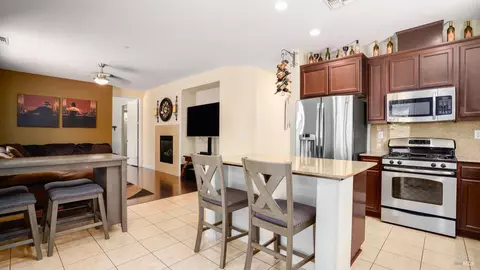 2105 Saddlebred Dr, Fairfield, CA 94534 photo 3