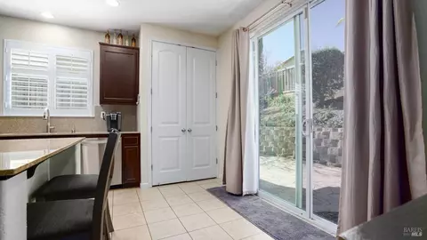 2105 Saddlebred Dr, Fairfield, CA 94534 photo 6