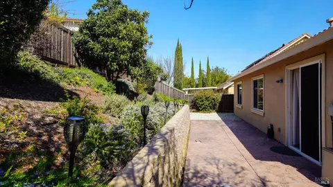 2105 Saddlebred Dr, Fairfield, CA 94534 photo 38
