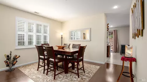 2105 Saddlebred Dr, Fairfield, CA 94534 photo 4