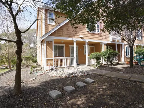 146 Captain Nurse Cir, Novato, CA 94949