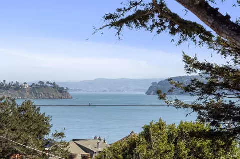 115 4th St, Sausalito, CA 94965 photo 4