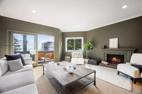 115 4th St, Sausalito, CA 94965 photo 3