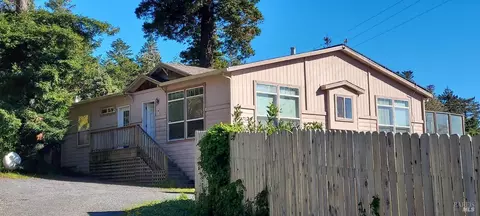 46961 Ocean View Dr, Gualala, CA 95445