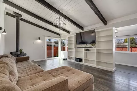 2365 Gerald St, Napa, CA 94559 photo 9