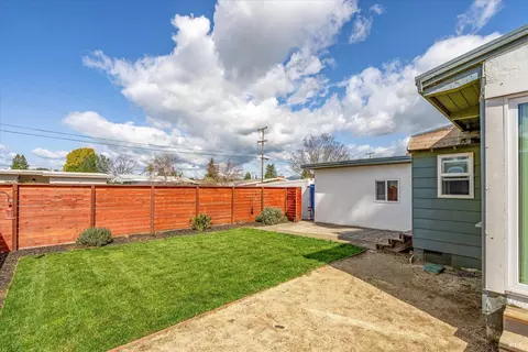 2365 Gerald St, Napa, CA 94559 photo 5