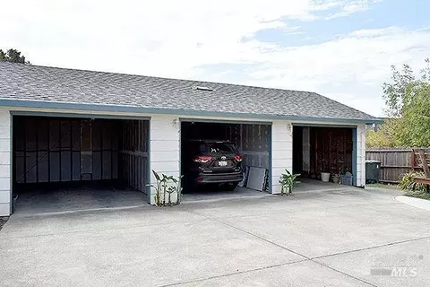 11 Idora Ave, Vallejo, CA 94590 photo 12
