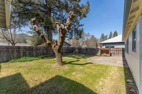 1196 S Dora St, Ukiah, CA 95482 photo 18