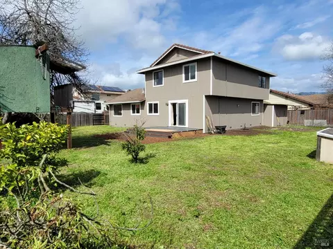 205 Rushmore Ave, Petaluma, CA 94954 photo 9