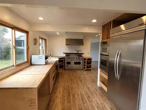 205 Rushmore Ave, Petaluma, CA 94954 photo 8