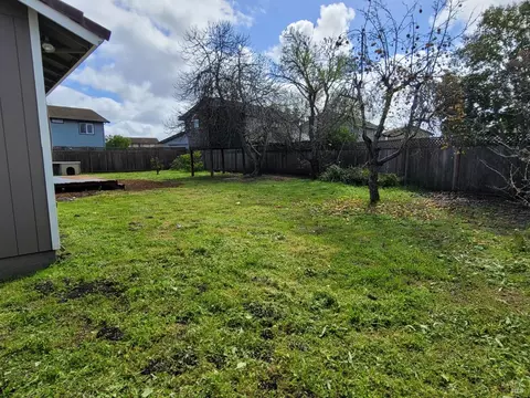 205 Rushmore Ave, Petaluma, CA 94954 photo 11