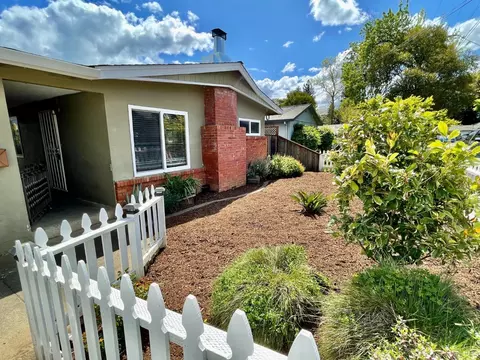 95 Mayor Way, Cloverdale, CA 95425 photo 3
