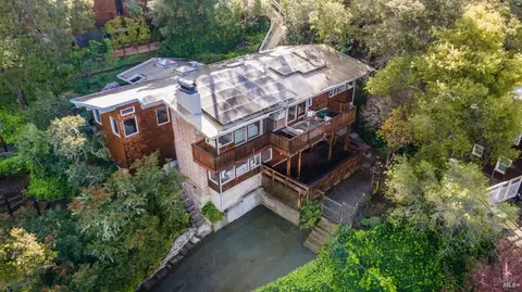 71 E Manor Dr, Mill Valley, CA 94941