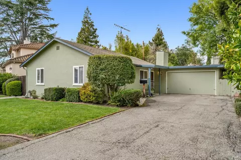 3208 Clifton Ct, Palo Alto, CA 94303