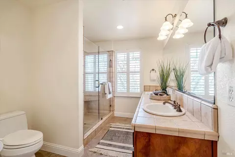 454 Emily Rose Cir, Windsor, CA 95492 photo 33