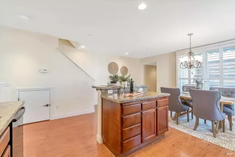 454 Emily Rose Cir, Windsor, CA 95492 photo 14