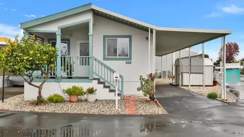 300 Mark Way, Napa, CA 94558 photo 2