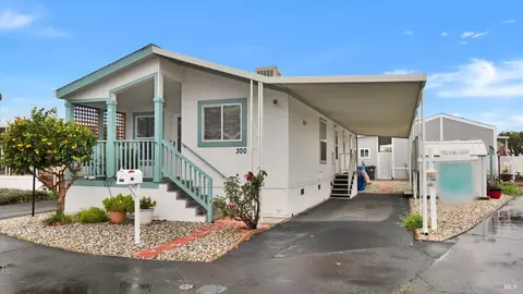 300 Mark Way, Napa, CA 94558