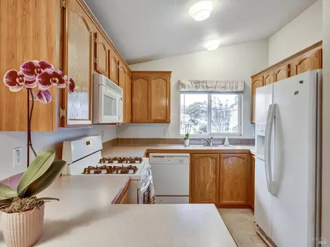 300 Mark Way, Napa, CA 94558 photo 7