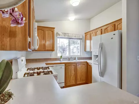 300 Mark Way, Napa, CA 94558 photo 9