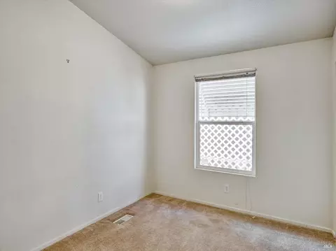 300 Mark Way, Napa, CA 94558 photo 15