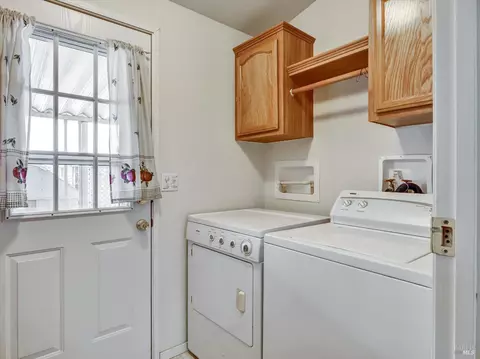 300 Mark Way, Napa, CA 94558 photo 11